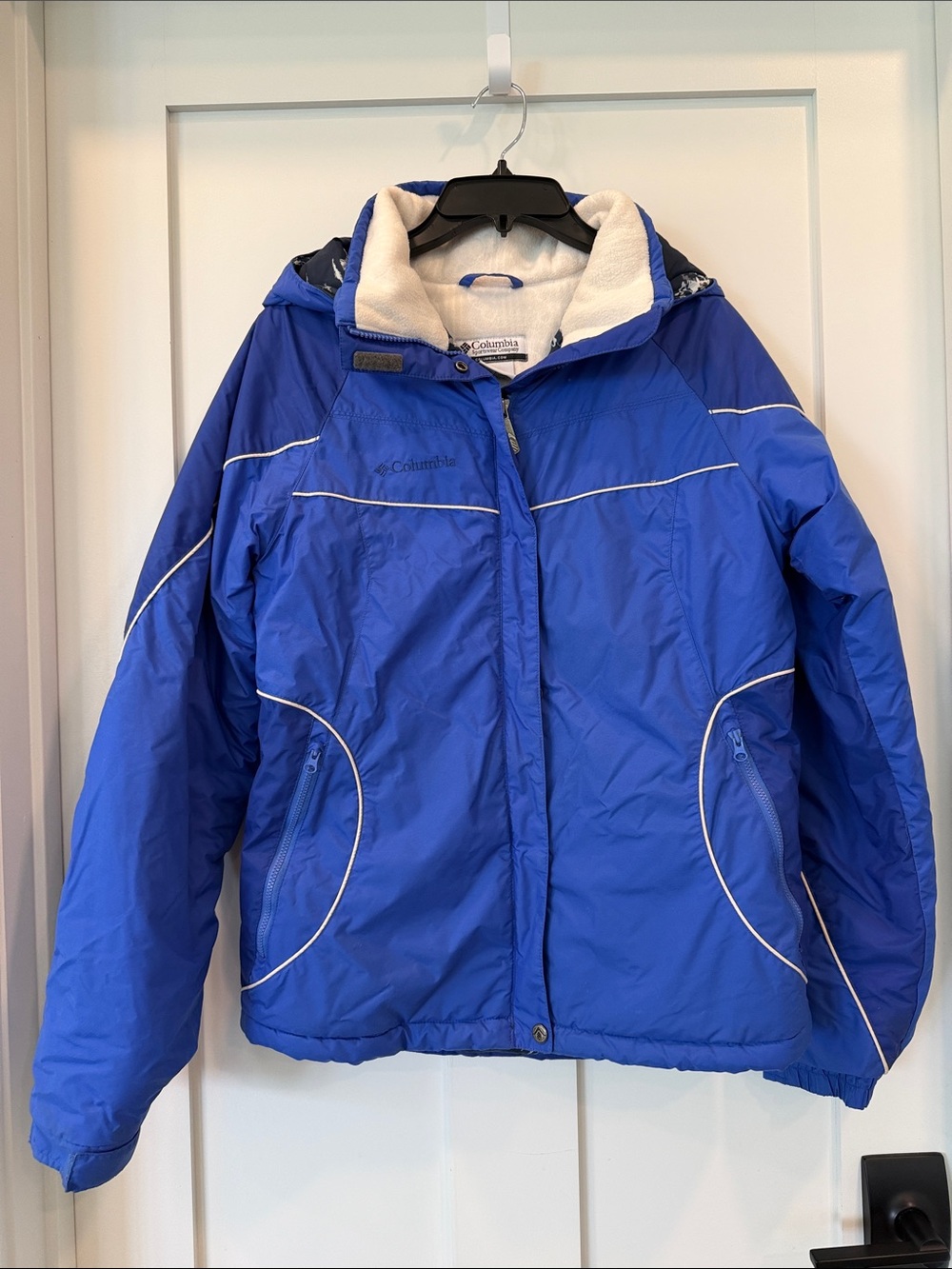 Columbia Royal Blue Hooded Insulated Jacket with White Trim